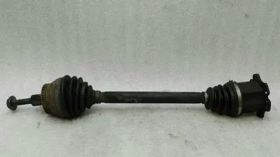 Audi RS4 8E B7 преден ляв задвижващ вал 8E0407271AT задвижващ вал преден ляв