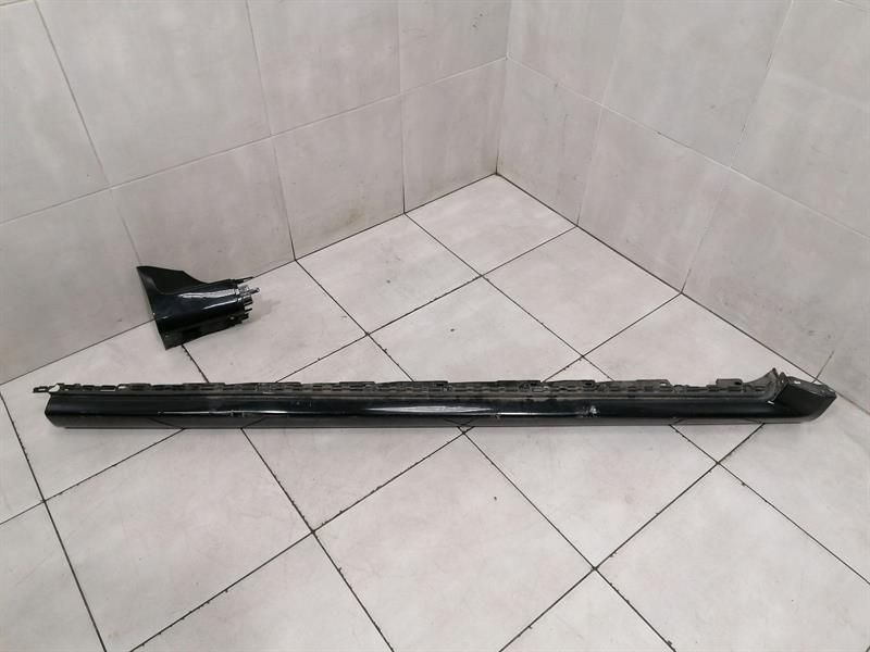 Audi RS4 8E B7 side skirt 8E0853860D side sills