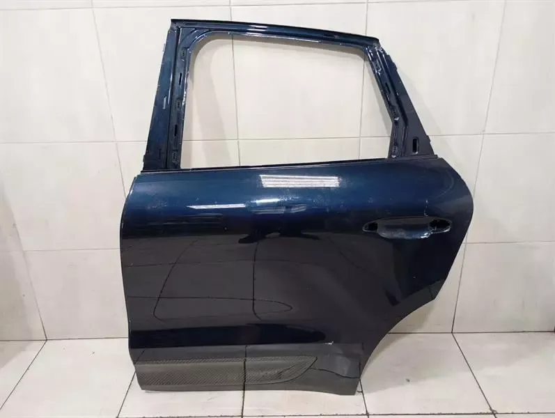Porsche Macan 95B left rear door 95B833311A door rear left