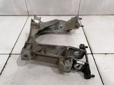 Porsche Cayman 987 Right Subframe Rear 98733105204 Axle Frame Rear Axle Re