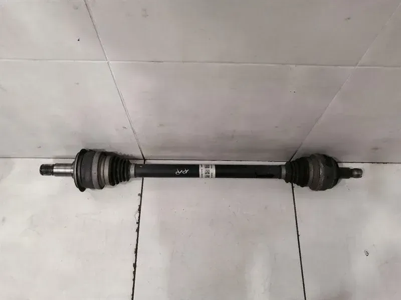 Mercedes C43 W205 drive shaft rear right A2053504019 rear right drive shaft