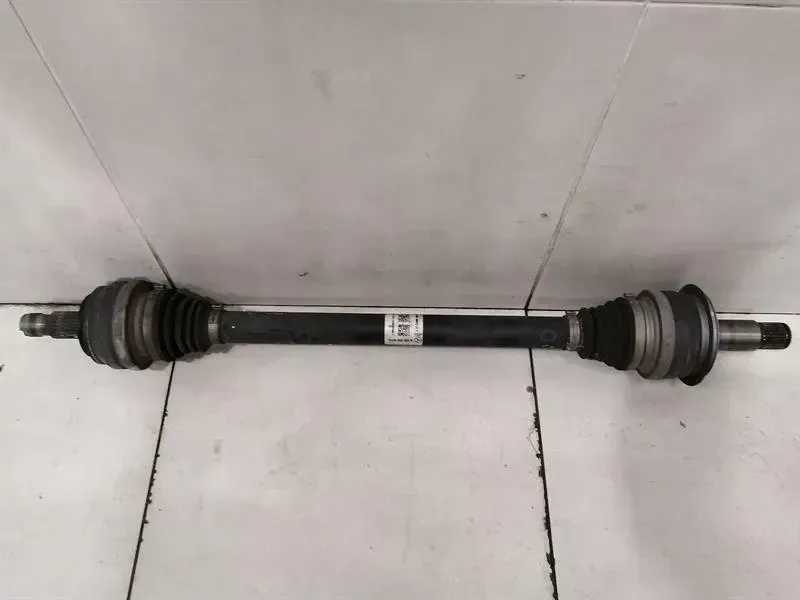Mercedes C43 W205 Left Rear Drive Shaft A2053504019 Drive Shaft Rear Left