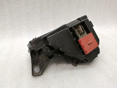 Mercedes C klases W205 drošinātāju kārba A2055407011 drošinātāju kārba