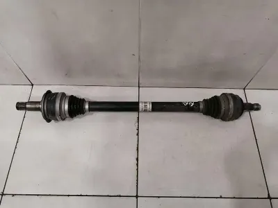 Mercedes C43 W205 полуоска задна дясна A2053504019 задна дясна полуоска