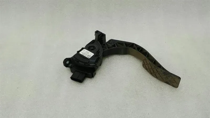 Audi A7 4G accelerator pedal (electrical) 8K1723523A accelerator pedal