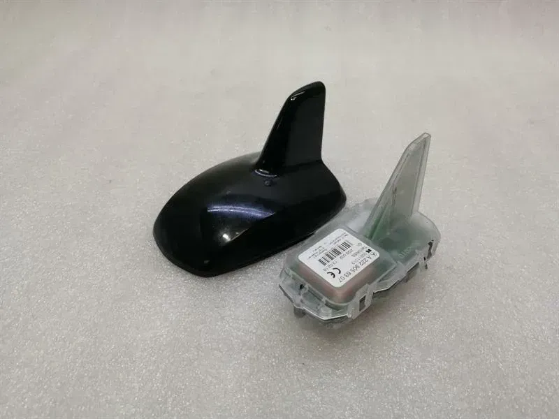 Mercedes S-Class W222 Roof Antenna A2229056307 Roof Antenna
