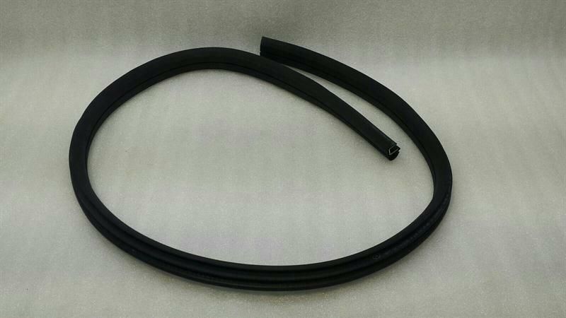 Mercedes E Class W238 Left Door Seal A2386922500 Left Door Seals