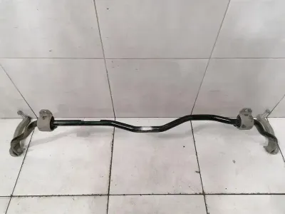 Bentley Bentayga 36A MK2 Stabilizators Aizmugurējais 4M0511305BH Stabilizators aizmugurē