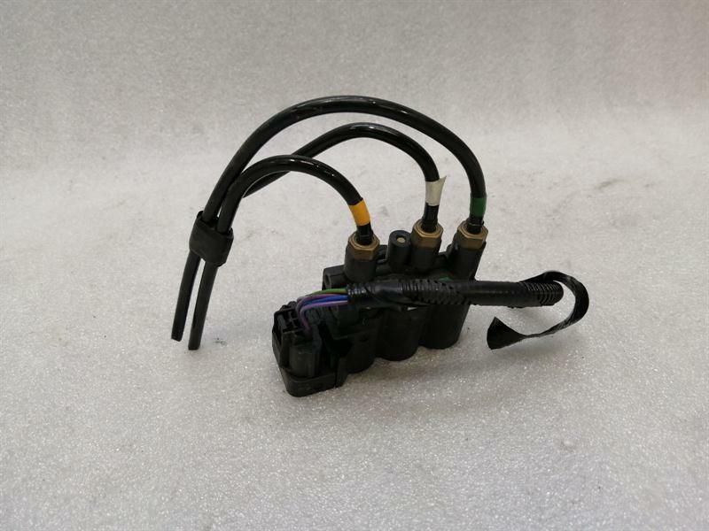 Land Rover Range Rover Sport L405 Air suspension valve CPLA-5B710-AB valve block