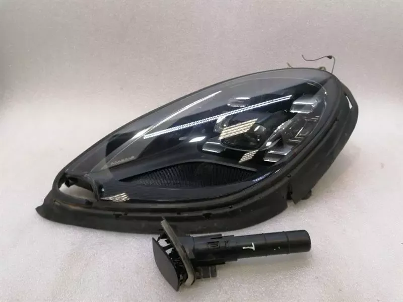 Porsche Macan 95b Left Head Light95B941005G Headlights Left FAULTY