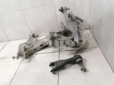 Range Rover Velar L560 Jaguar F-Pace X761 Rear Hub HK83-5A970-AE Wheel Bearing Case