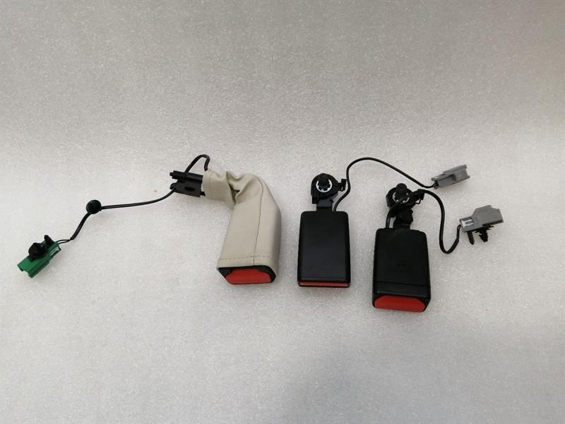 Land Rover Range Rover L405 Belt Buckle set FK72-60045-BB belt buckle set