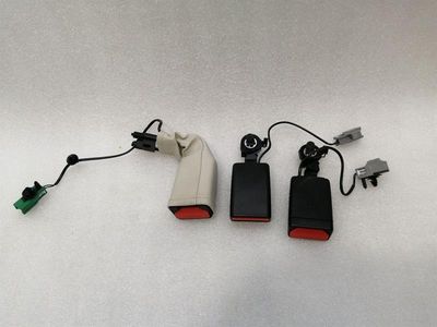 Комплект катарама за колан Land Rover Range Rover L405 FK72-60045-BB комплект катарама за колан