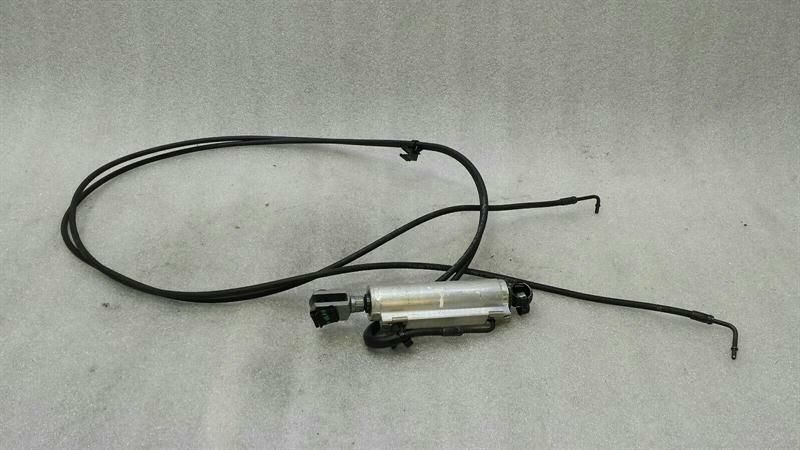 Mercedes E Class W238 Left Hydraulic Cylinder A2178002900 Hydraulic Cylinder LI