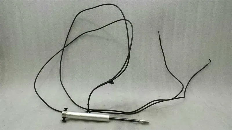 Mercedes E Class W238 Right Hydraulic Cylinder A2178002800 Hydraulic Cylinder RE