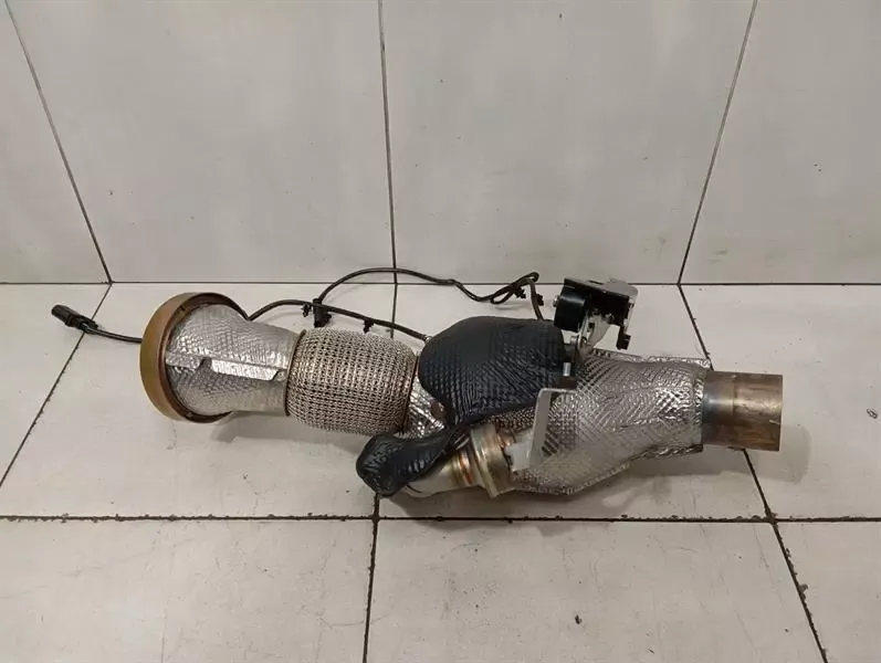 Ferrari 296 GTB 296GTB F171 Catalytic Converter 814772 Catalyst RIGHT RIGHT