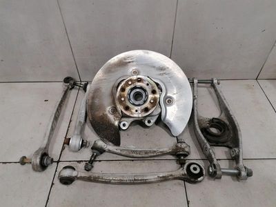 BMW Серия 3 M3 G80 G20 Задна дясна главина 8095658 Корпус на колесен лагер Задна дясна