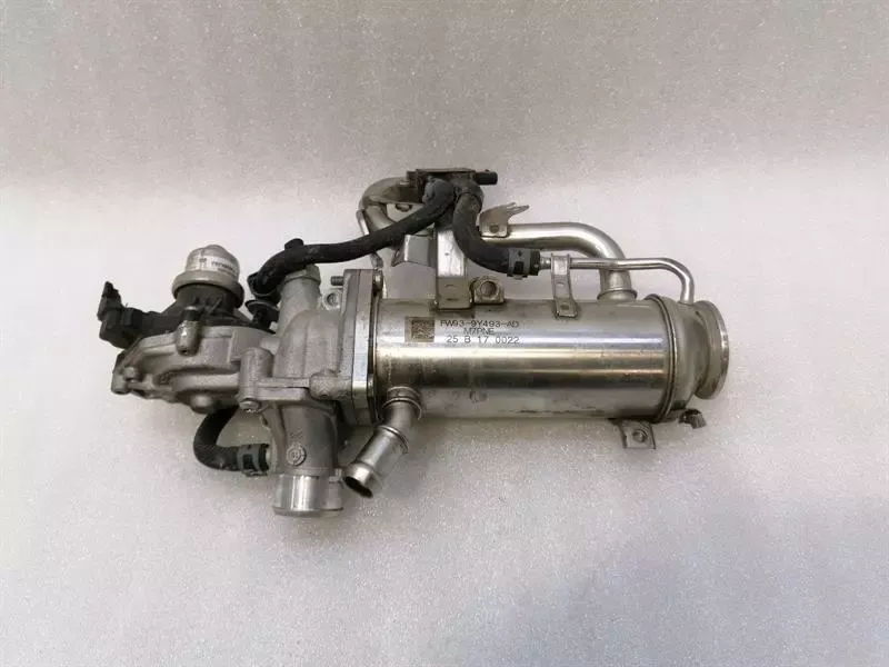 Range Rover Sport L494 EGR Valve FW93-9Y493-AD AGR Flue Gas Recirculation 3.0 SDV6