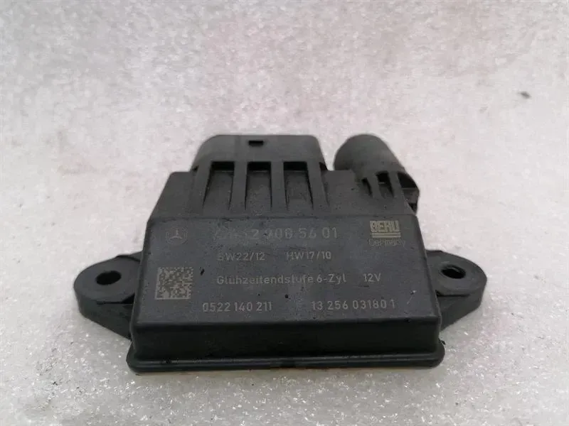 Mercedes S-Class W222 Glow Plug Relay A6429005601 Incandescent Control Unit OM642