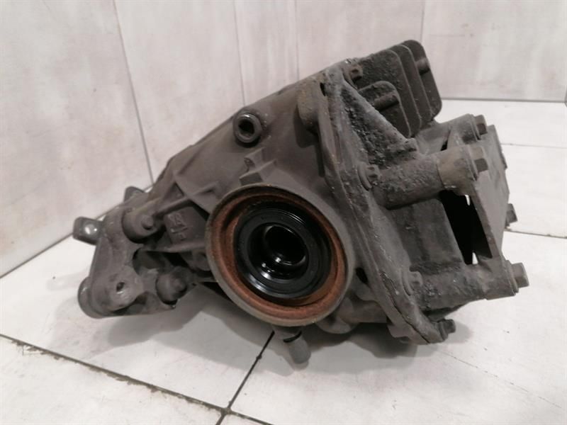 Mercedes S-class W222 Rear Diff A2223508700 Differential Rear Ratio 2.47 OM642