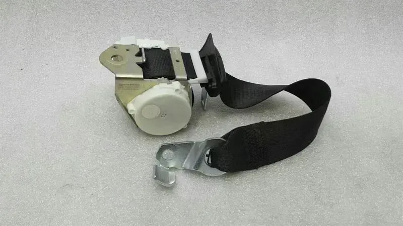 Mercedes S-Class W221 rear seat belt A2218602085 seat belt belt rear