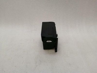 Mercedes CLS W219 Cup Holder A2116800014 Cup Holder Holder