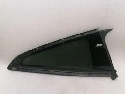 Vitre de porte arrière droite 1/4 BMW M4 G82 G22 7482716