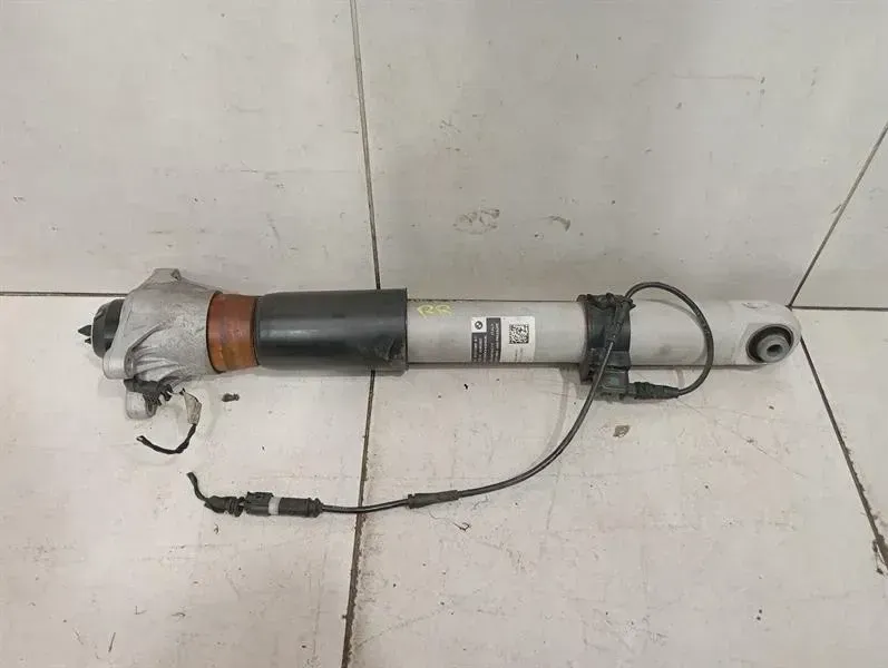 BMW 4 M4 G82 G22 shock absorber rear 8091380 shock absorber rear