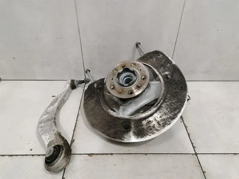 BMW M3 G80 M4 Right Front Hub 8095650 xDrive Wheel Bearing Housing Front Right G82