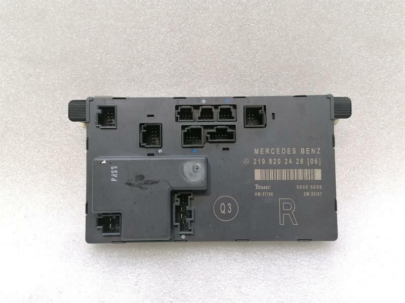 Mercedes CLS W219 FRH door module A2198202426 front right door control unit