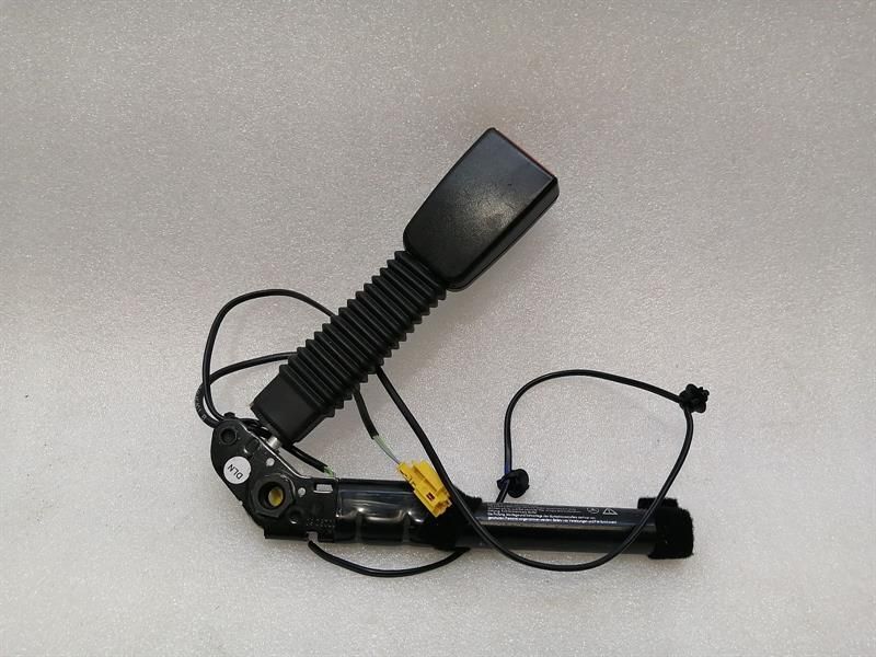 Mercedes CLS W219 Left Front Seatbelt Tensioner A2198600769 Front Seatbelt Tramp L