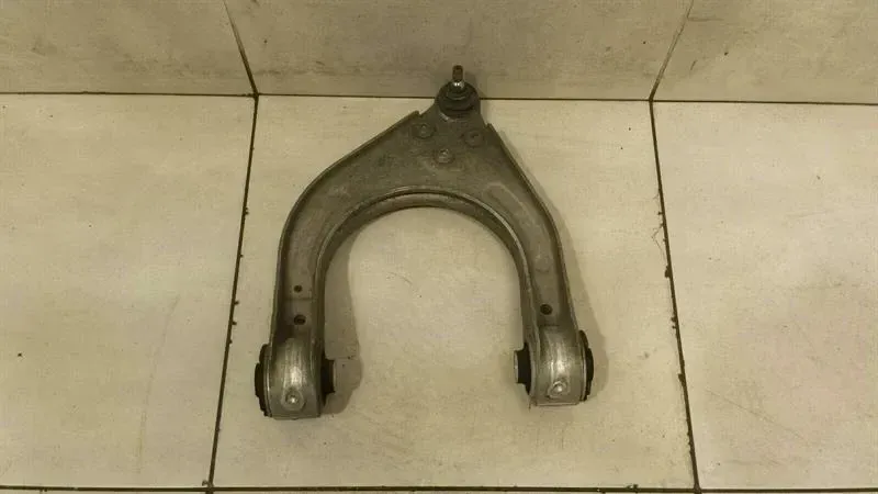 Mercedes CLS W219 Left Front Wishbone A2113308907 Front Left Wishbone Diesel