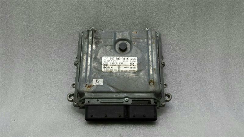 Mercedes E Class W207 Engine ECU A6429002900 Engine Control Unit 350 CDI OM642