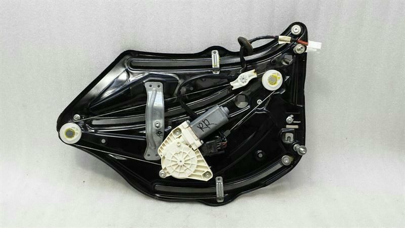 Mercedes e W207 convertible RRH door winder A2076702003 rear right power window