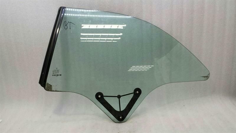 Mercedes E Class W207 Left Rear 1/4 Glass A2076701700 Door Glass 1/4 Rear Left