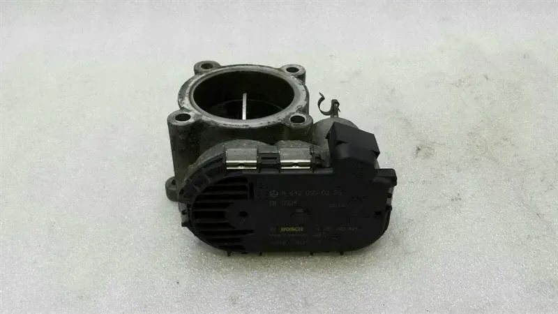 MERCEDES W221 W204 W212 W207 Throttle Body A6420900270 Throttle Body OM642 CDI