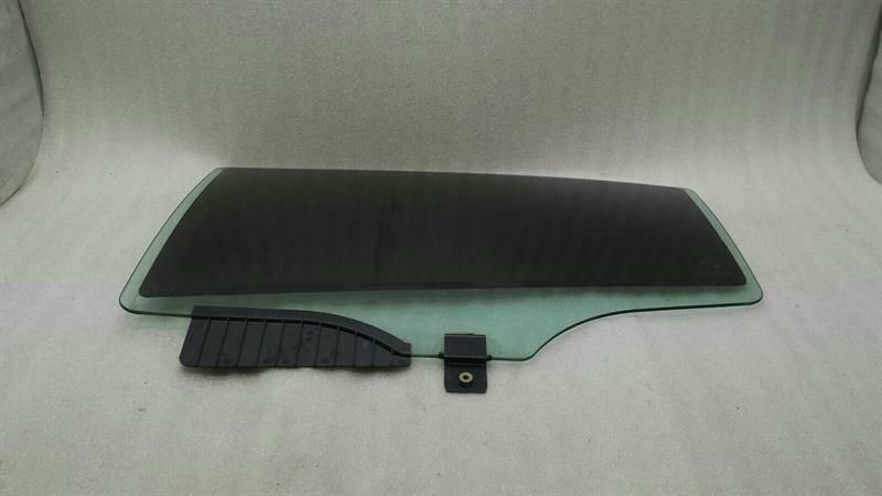 Mercedes S W221 left rear door glass A2217302718 door window rear left LWB