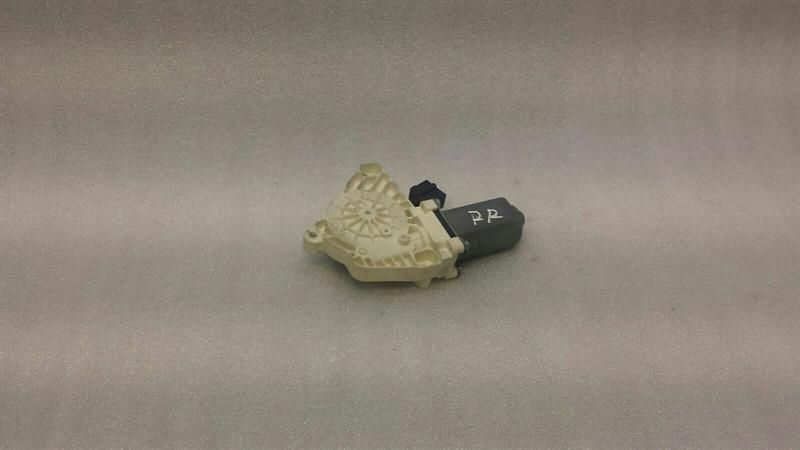 Mercedes S W221 door window motor rear right A2218203042 window regulator motor