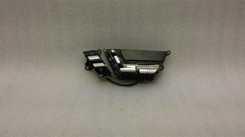 Mercedes S-Class W221 Front Left Seat A2218706851 Front Seat Left Switch
