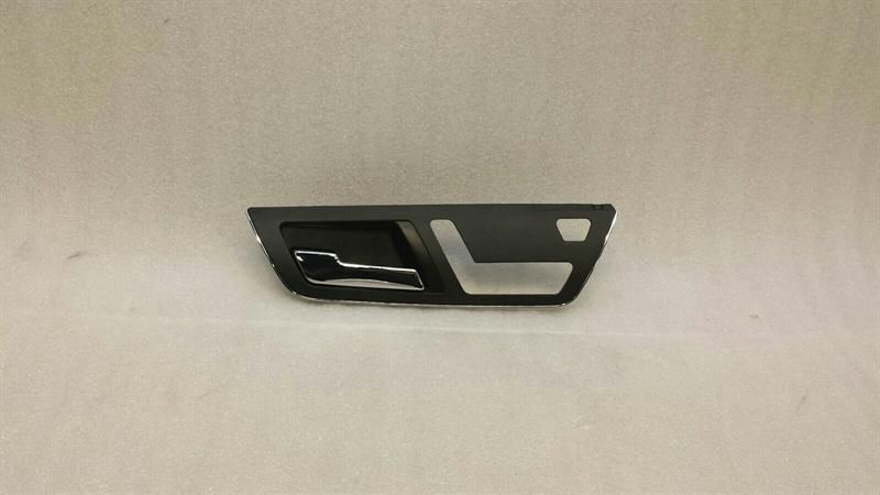 Mercedes S-Class W221 door inner handle A2217304748 interior door handle rear left