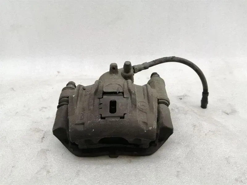 Mercedes G-Wagen W463 brake caliper A0004200979 brake caliper rear left rear