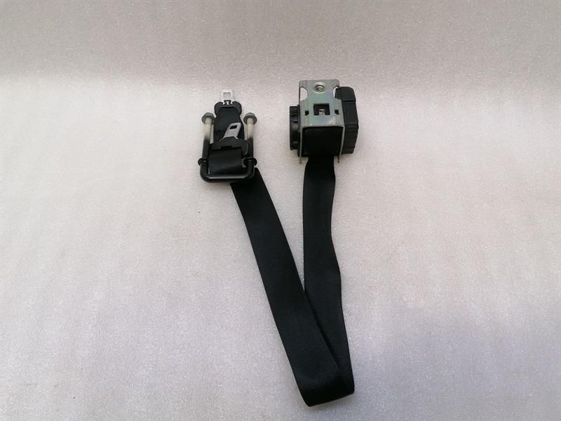 Mercedes G-Car W463 rear seat belt A4638605085 seat belt rear centre
