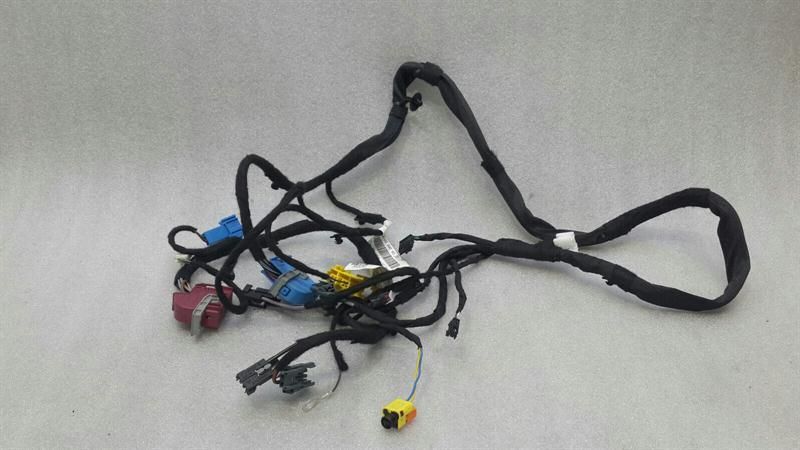 Mercedes GL X166 Left Seat Wiring A1664404532 Seat Harness Left