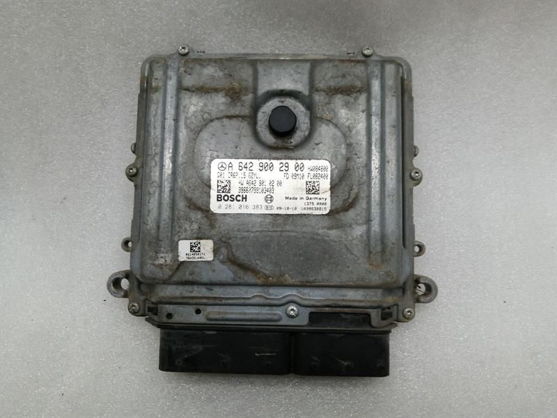 Mercedes E Class W207 Engine ECU A6429002900 Engine Control Unit OM642 CDI Diesel