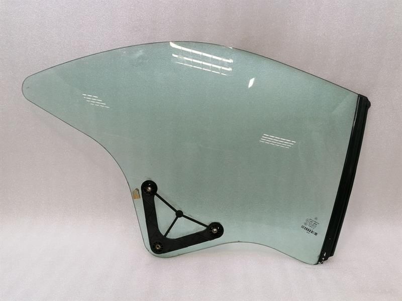 Mercedes E W207 right rear quarter glass A2076700410 door window 1/4 rear right