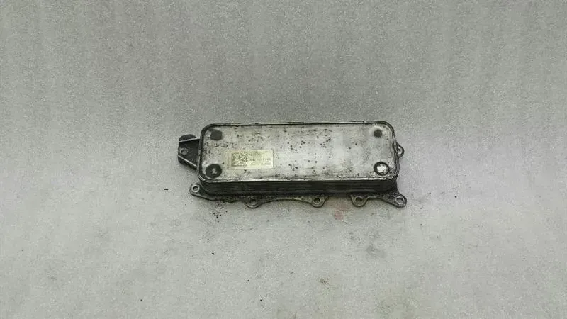 Mercedes E Class W211 Engine Oil Cooler A6421800165 Oil Cooler Radiator OM642 V6