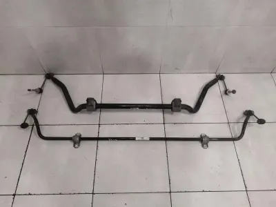 MASERATI QUATTROPORTE VI M156 Anti Roll Bar Front 6700065980 Front Anti Roll Bar