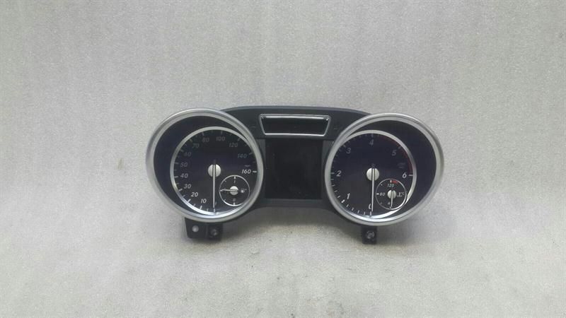 Mercedes ML W166 Instrument Cluster A1669007610 Speedometer MPH OM642