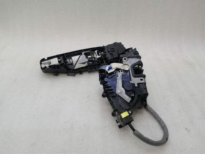 Mercedes GLE W292 C292 Front Right Door Lock A0997208400 RIGHT HANDLE RHD