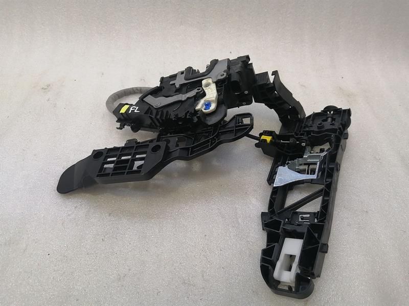 Mercedes GLE W292 C292 Front Left Door Lock A0997208500 RIGHT HANDLE RHD